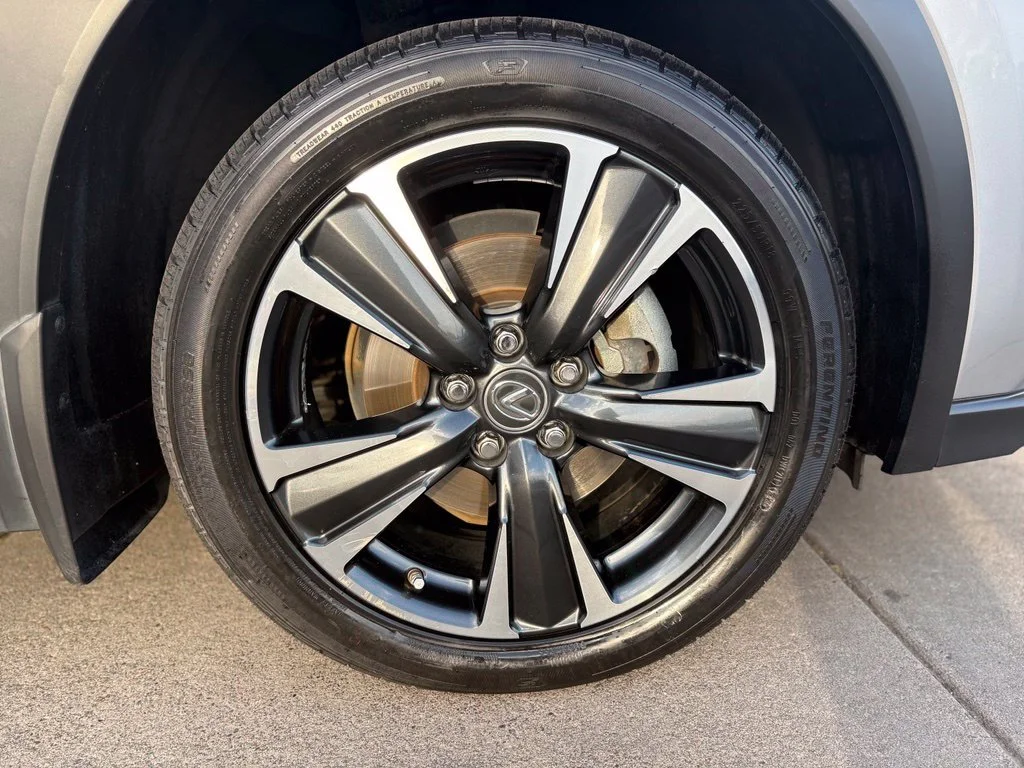 Used 2023 Silver Lexus 250h Base image 11
