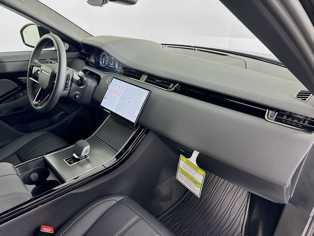 New 2025 Santorini Black Land Rover Dynamic image 27