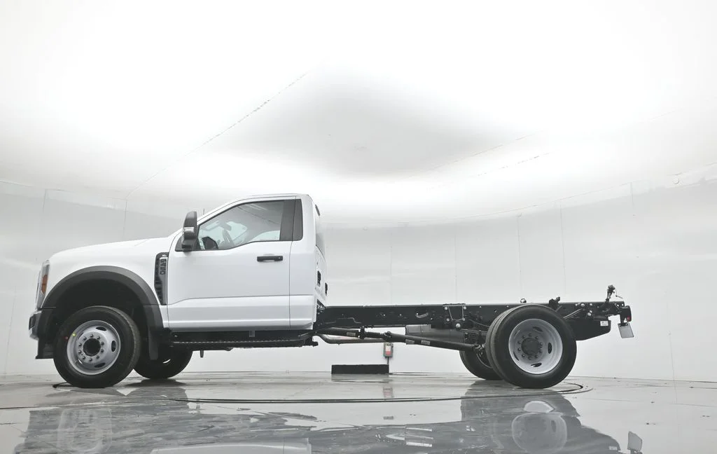 New 2026 Oxford White Ford XL image 40