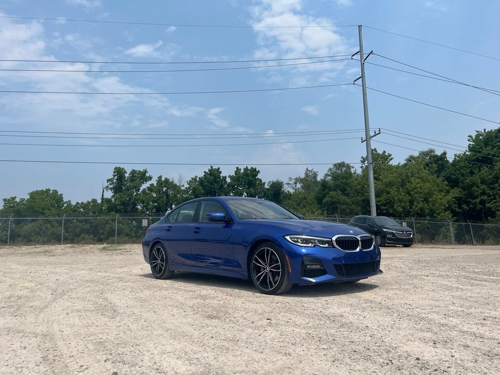 Used 2022 Portimao Blue Met BMW 330i xDrive image 5