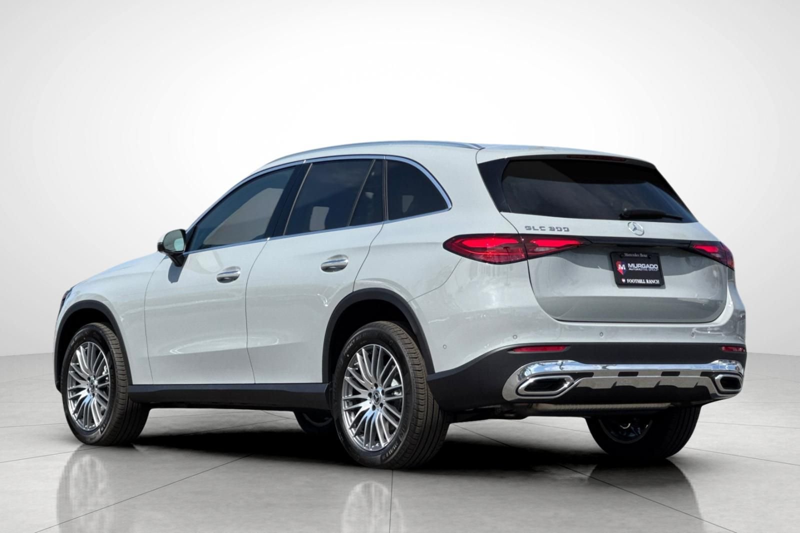 New 2026 MANUFAKTUR Alpine Grey Mercedes-Benz GLC 300 image 13