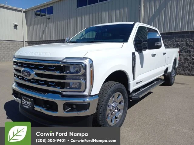 New 2026 Oxford White Ford Lariat image 7