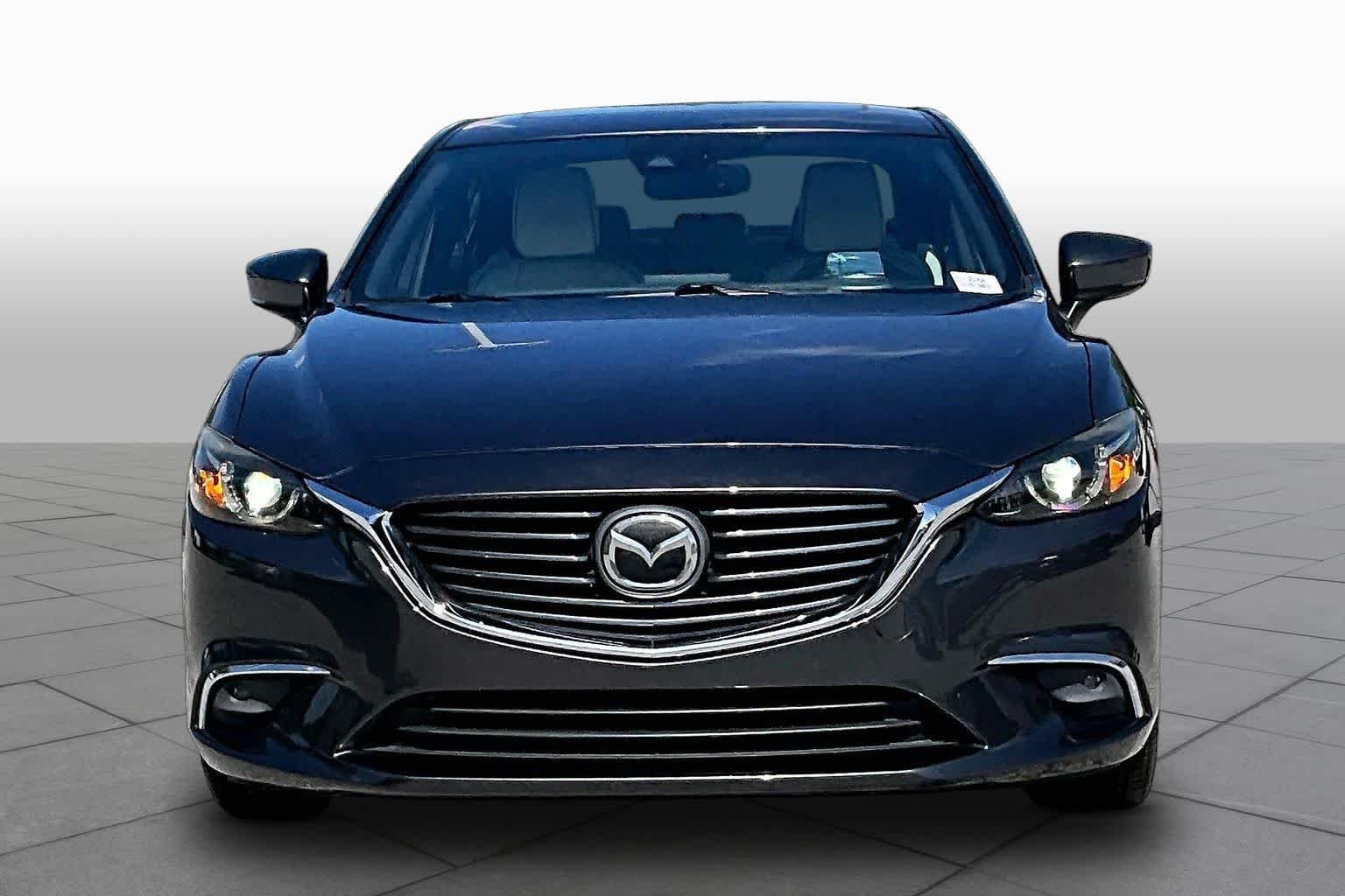 Used 2017 Machine Gray Metallic Mazda Grand Touring image 4