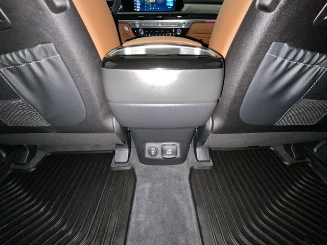 Used 2025 Gray Kia SX-Prestige X-Line image 30
