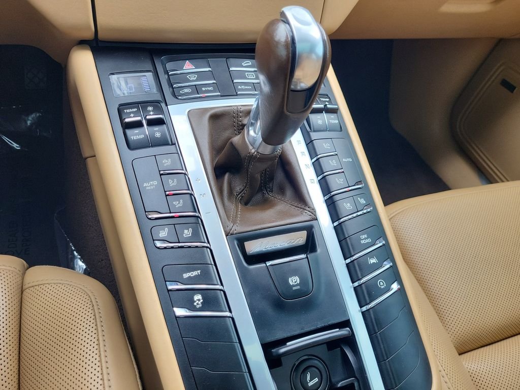 Used 2017 Gold Porsche S image 31