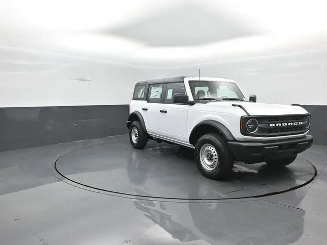 New 2026 Oxford White Ford Base image 2