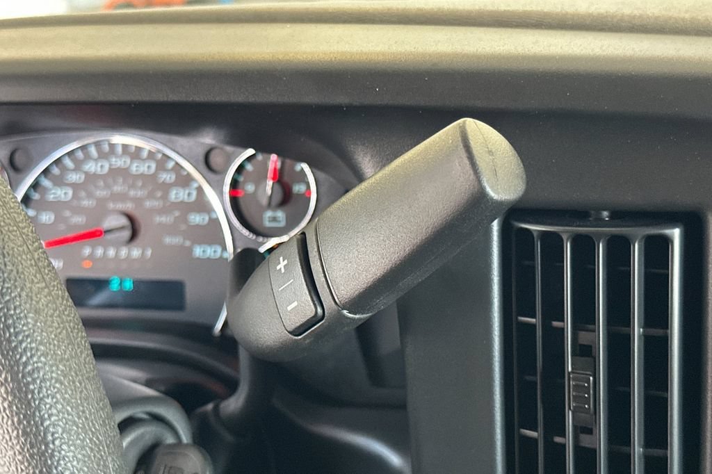 2026 Chevrolet Express Cargo Work Van - Photo 20
