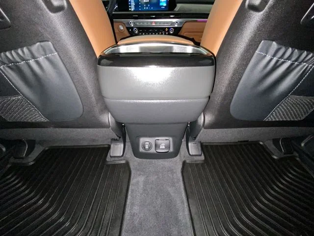 Used 2025 Gray Kia SX-Prestige X-Line image 30