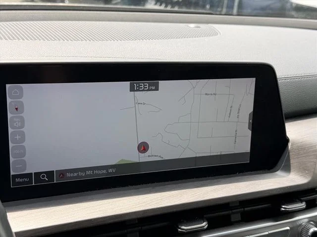 Used 2024 Green Kia EX X-Line image 24