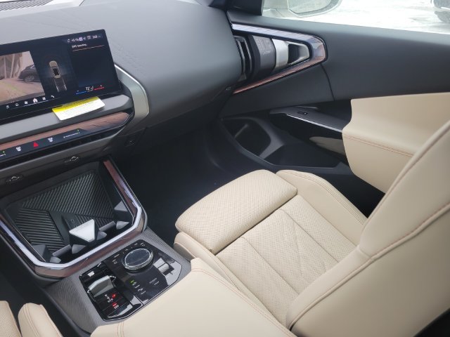 Used 2026 Beige BMW 30 xDrive image 12