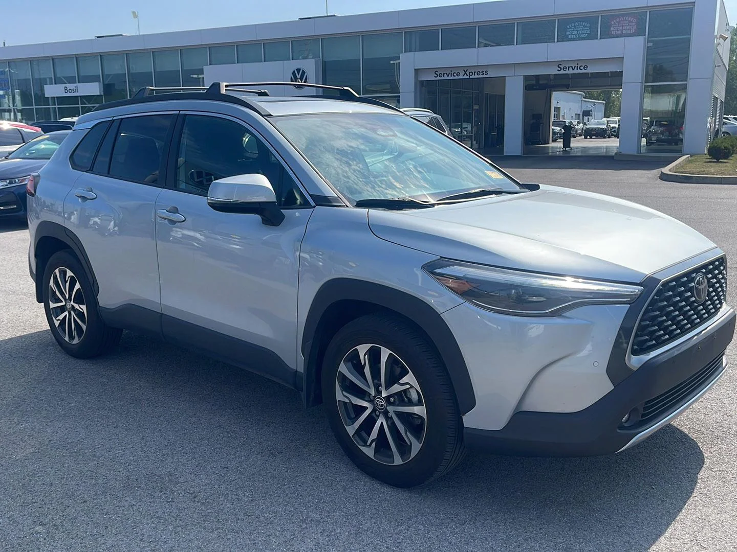 Used 2023 Sonic Silver Toyota XLE image 3