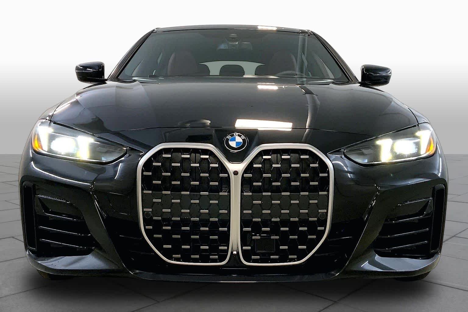 New 2026 Black Sapphire Metallic BMW 430i xDrive image 3