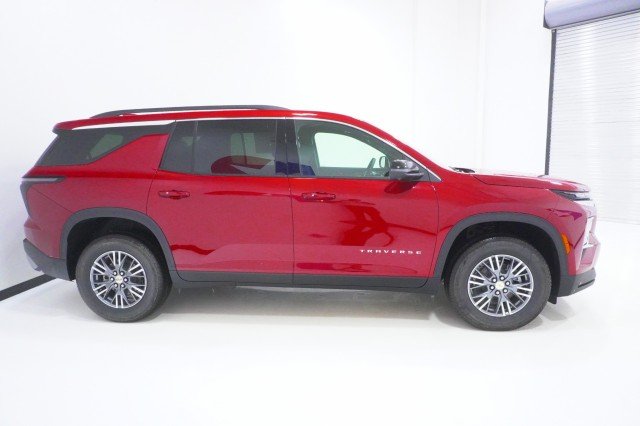 New 2026 Radiant Red Tintcoat Chevrolet LT image 4