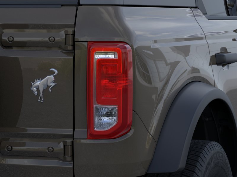 2025 Ford Bronco 4-Door Base - Photo 43