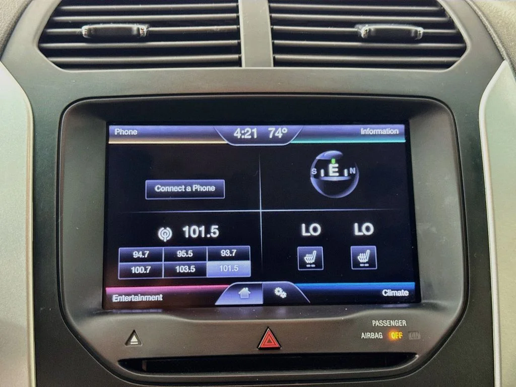 Used 2013 Ingot Silver Ford XLT image 17