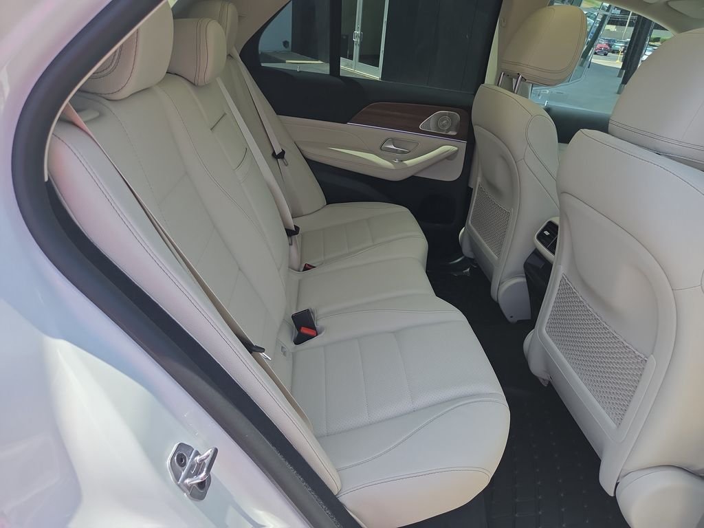 New 2026 White Mercedes-Benz GLE 450 image 15