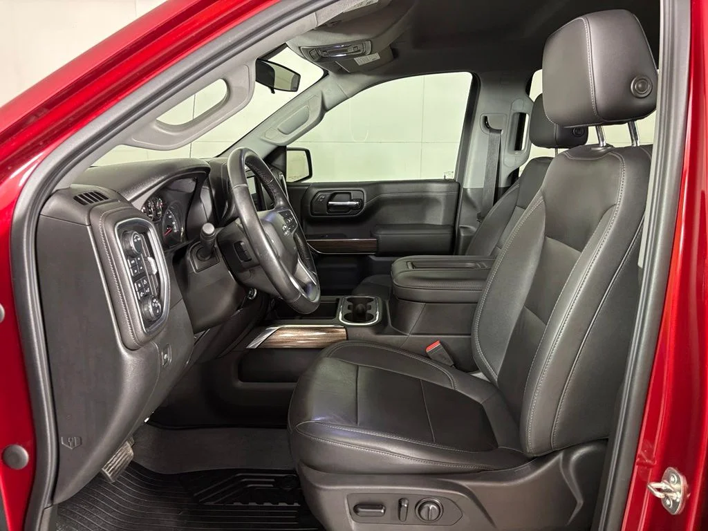 Used 2021 Red Chevrolet LT Trail Boss image 21