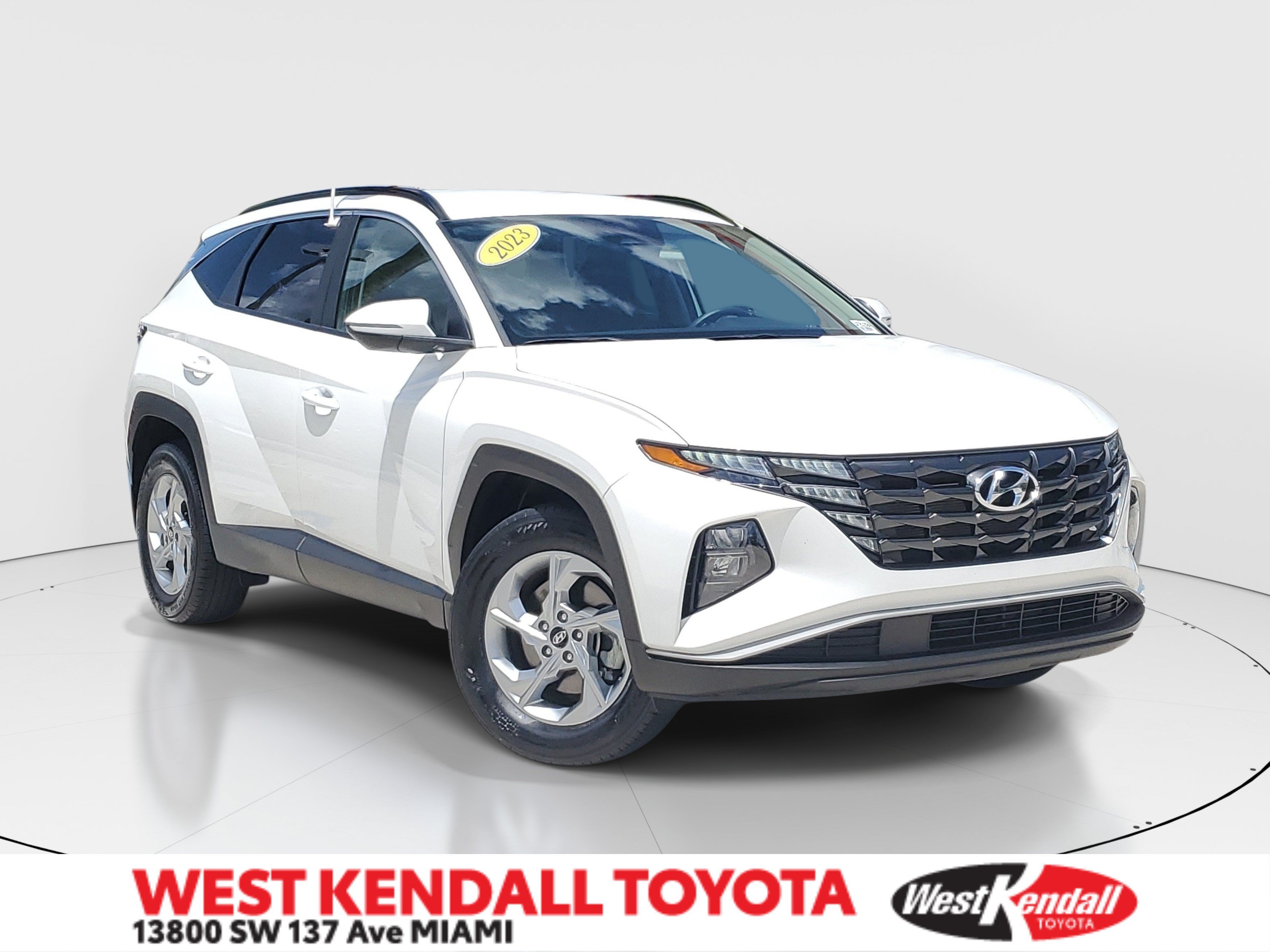 Used 2023 Serenity White Pearl Hyundai SEL image 1