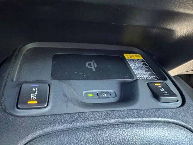 Used 2024  Toyota Premium image 28
