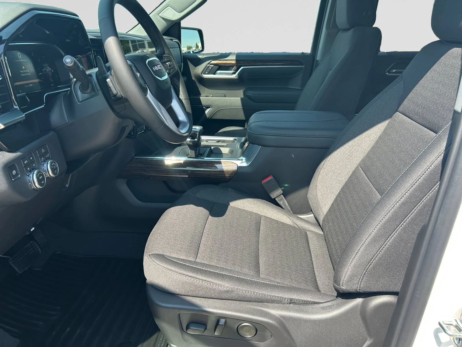 New 2026 Summit White GMC Elevation image 13