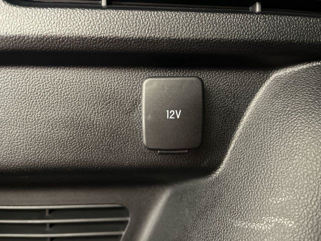 Used 2024 Iconic Silver Ford Platinum image 29