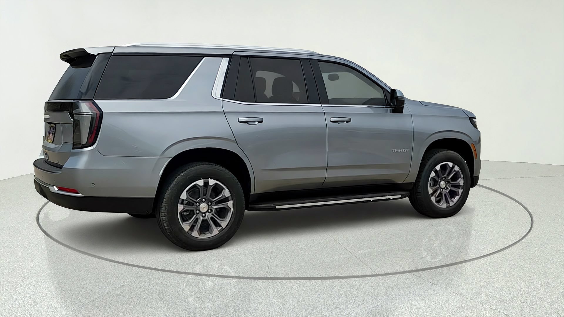 2026 Chevrolet Tahoe LT - Photo 8