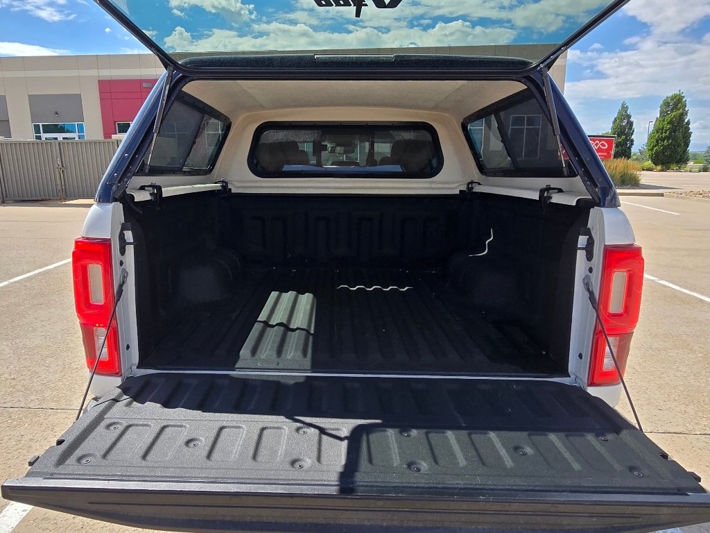 Used 2019 White Platinum Tri-Coat Ford LARIAT image 13