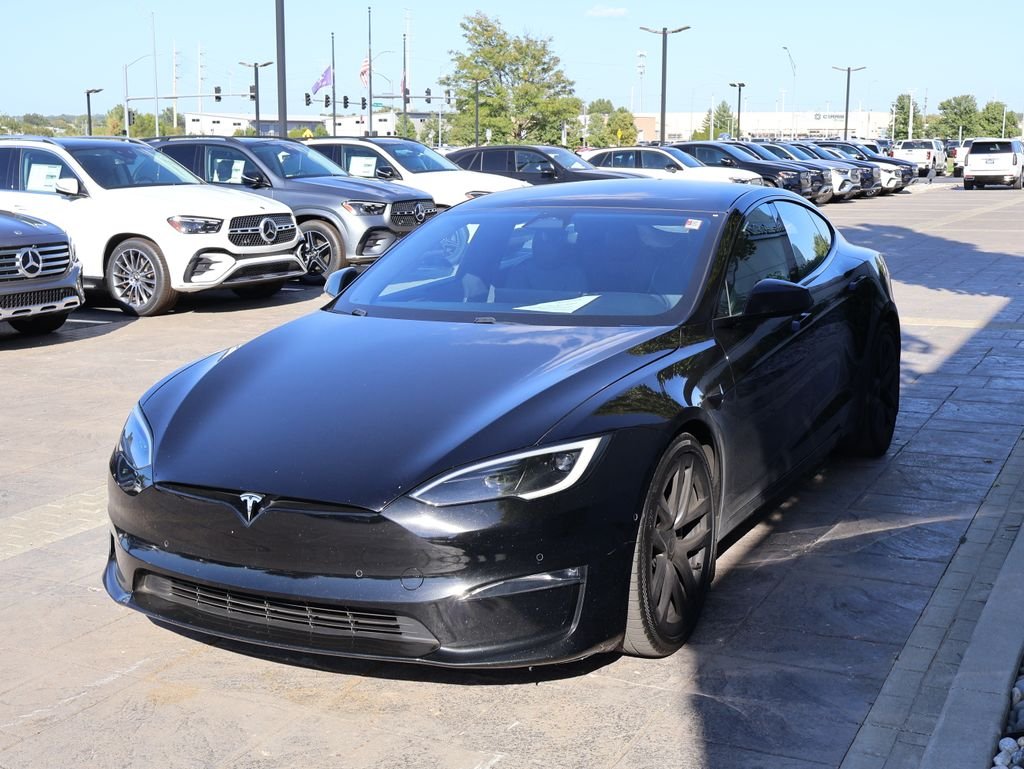 Used 2022  Tesla Plaid image 4