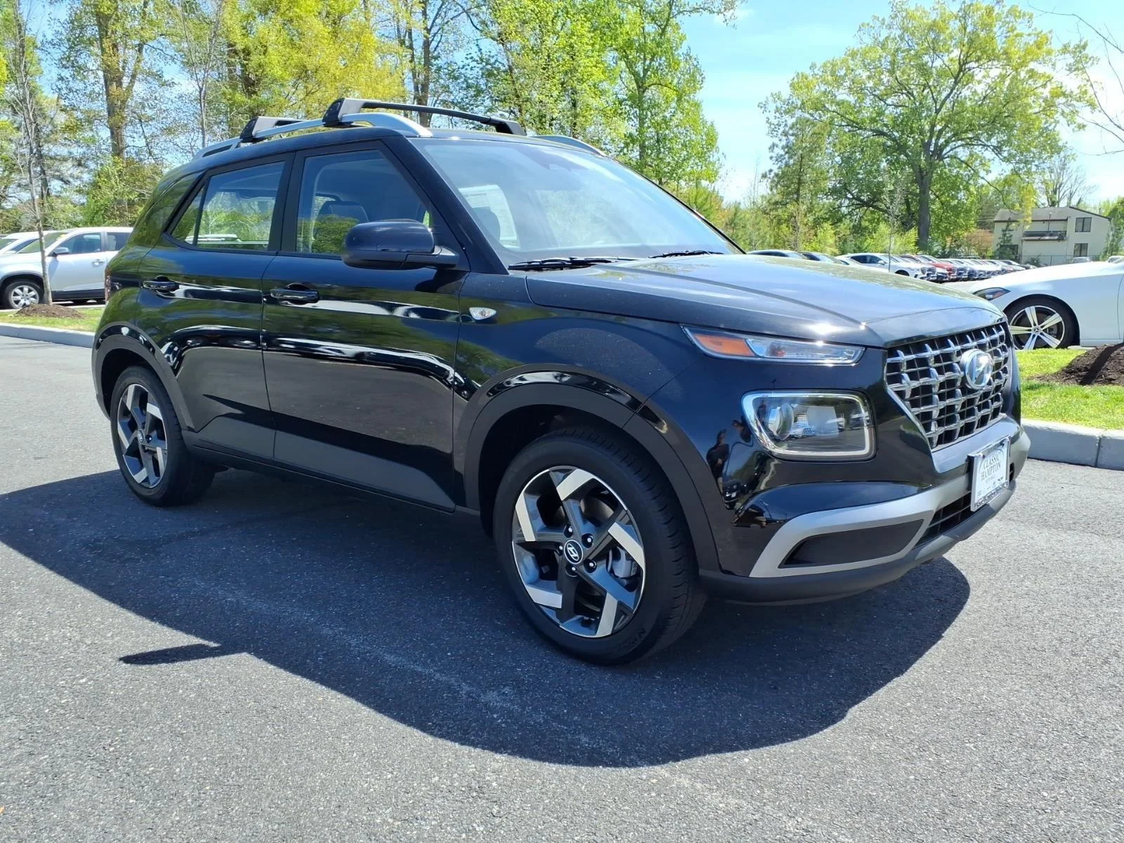 New 2026 Onyx Black Hyundai SEL image 4