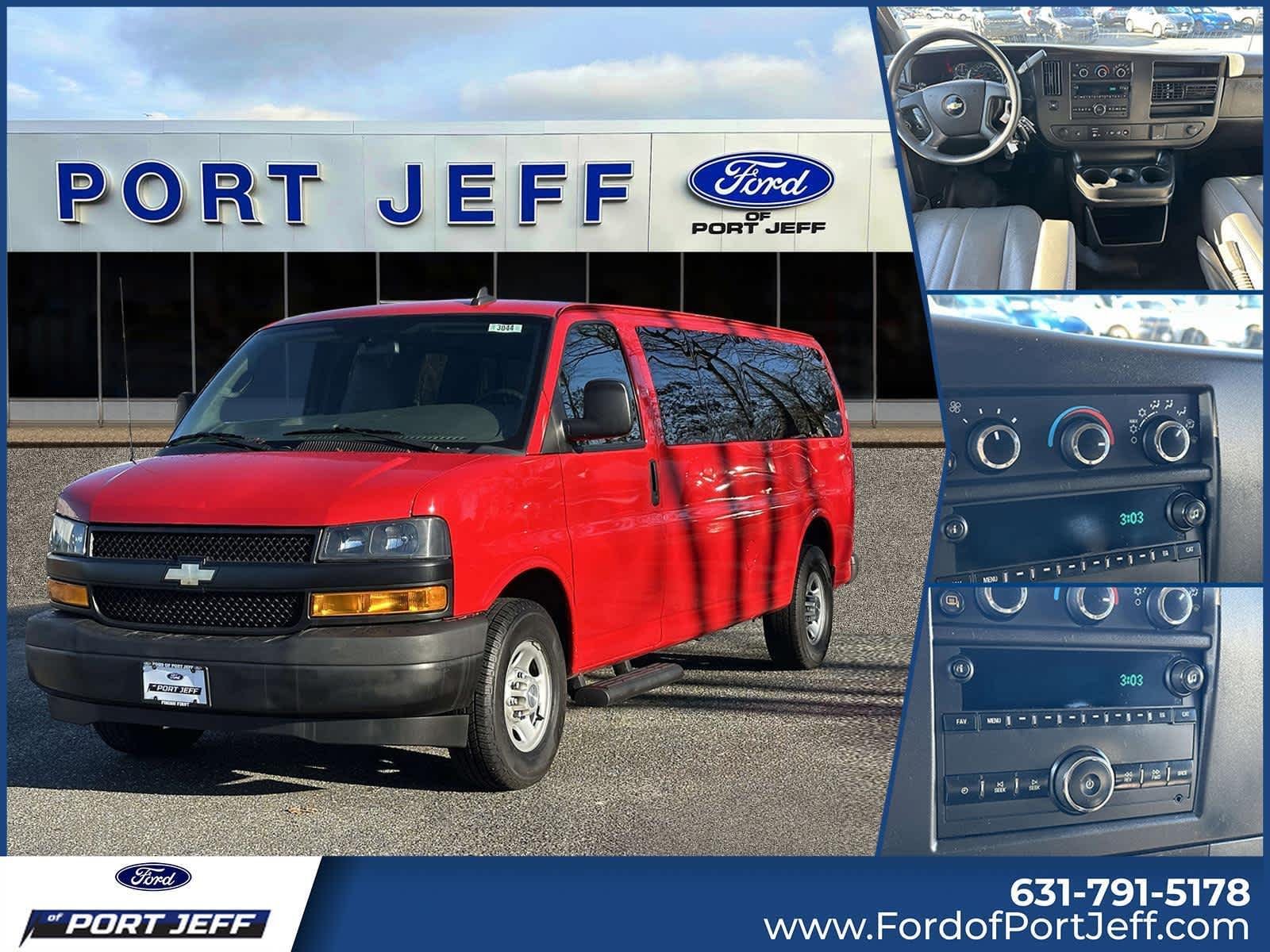 2019 Chevrolet Express Passenger LS