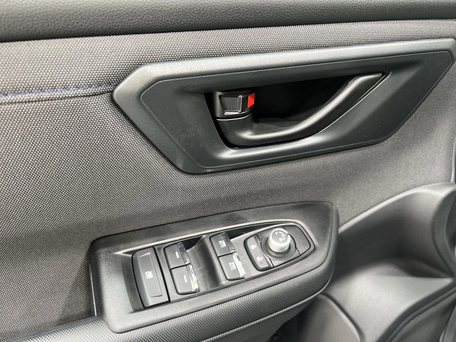 New 2026 ICE SILVER METALLIC Subaru Premium Hybrid image 13