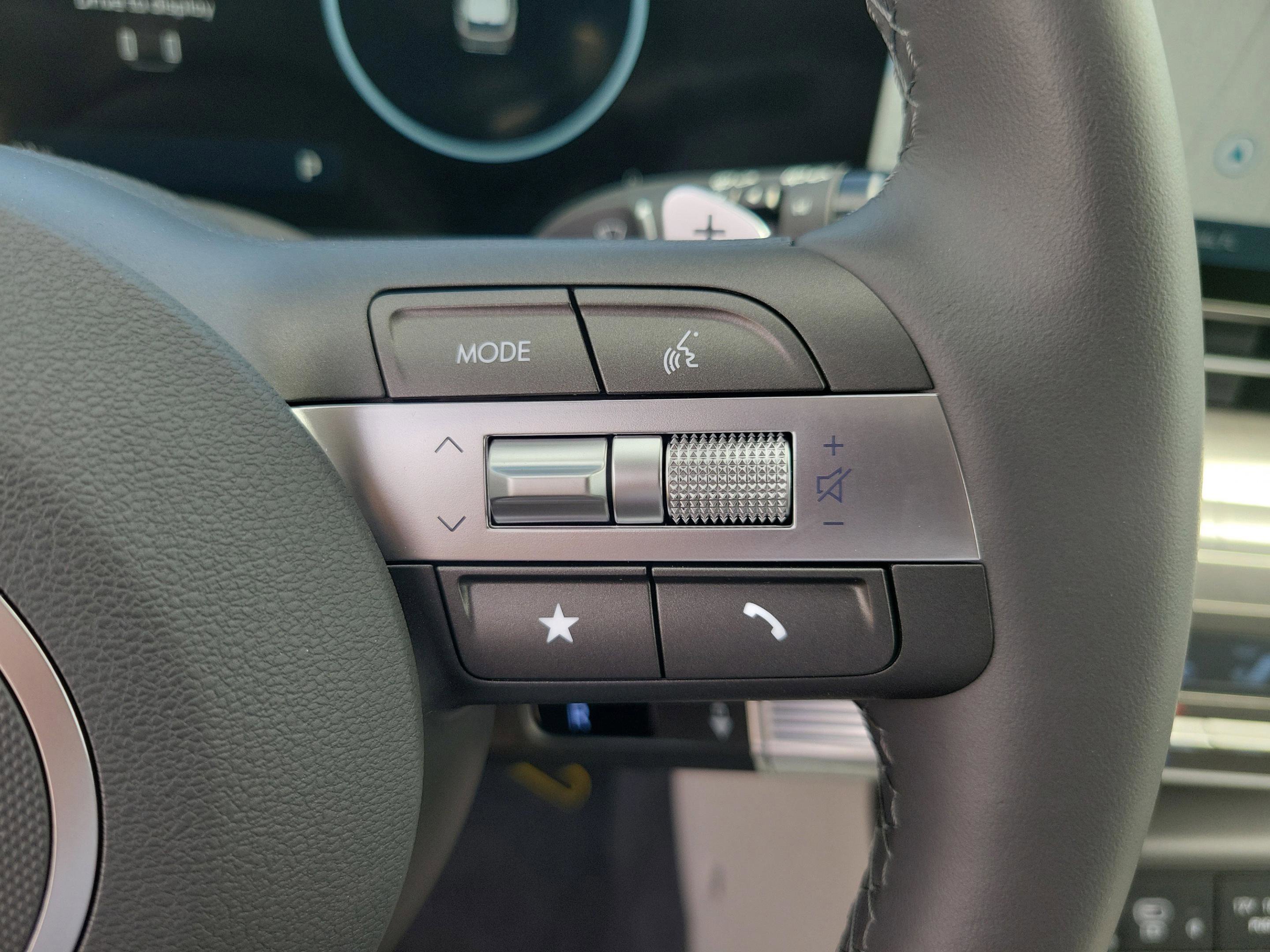 2025 Hyundai Kona SEL Convenience - Photo 20