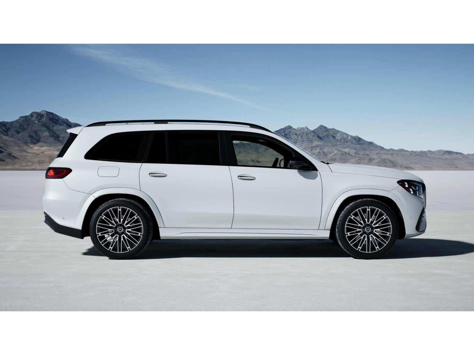 New 2027 MANUFAKTUR Moonlight White Metallic Mercedes-Benz GLS 450 image 2