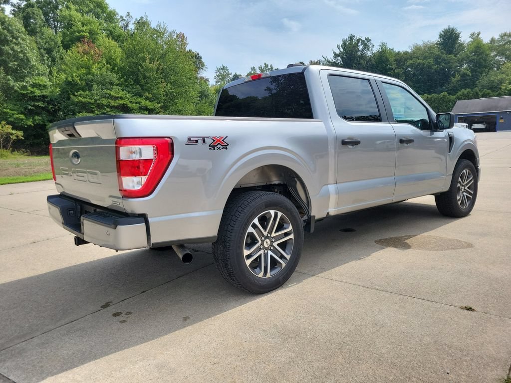 2022 Ford F-150 XL - Photo 4