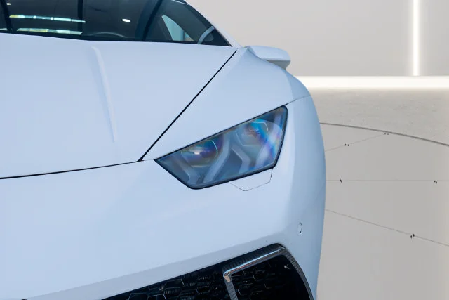 Used 2016  Lamborghini  image 5