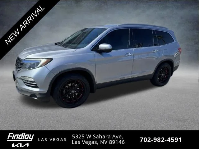 Used 2017 Silver Honda Touring image 1
