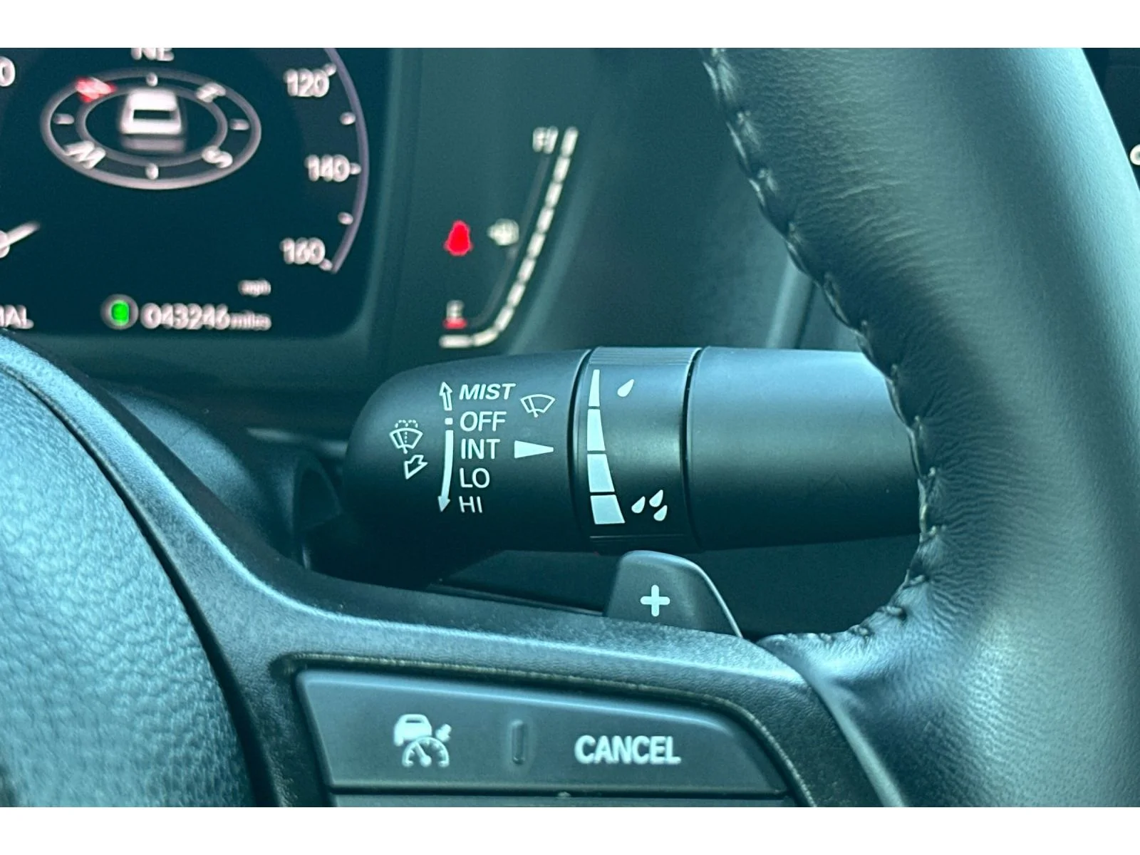 Used 2025 Platinum White Pearl Honda Sport image 39