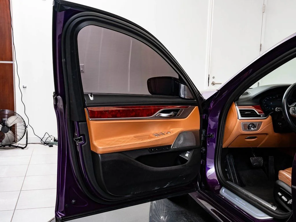 Used 2022 Twilight Purple Metallic BMW ALPINA B7 xDrive image 30