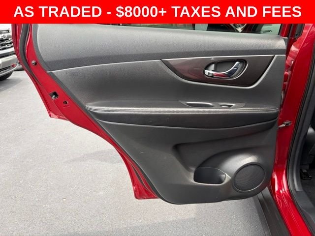 Used 2018 Red Nissan SV image 13