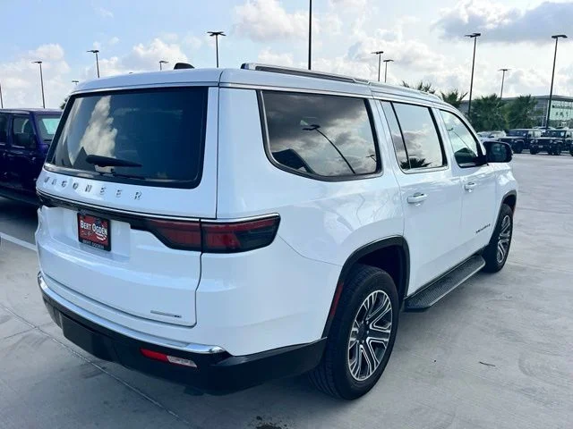 Used 2024 White Jeep Series II image 6