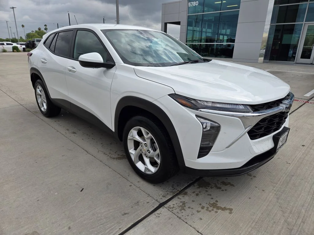 2024 Chevrolet Trax LS