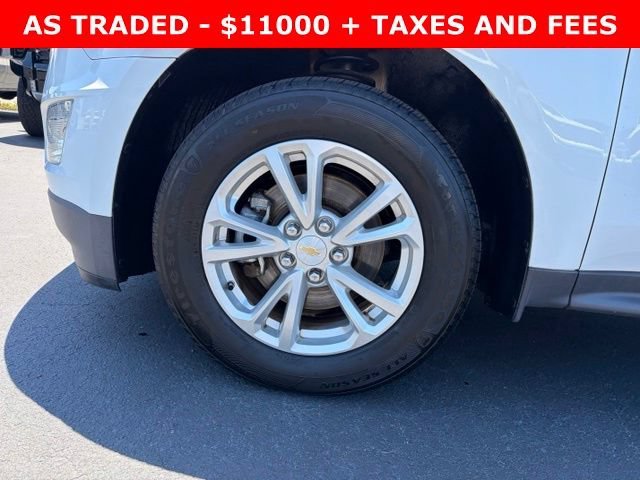 Used 2017 SUMMIT WHITE Chevrolet LT image 9