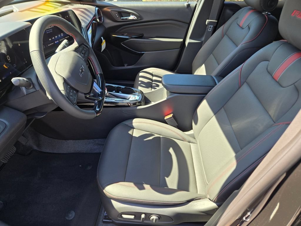 2026 Chevrolet Trax RS - Photo 6