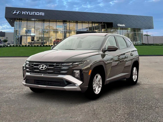 2026 Hyundai TUCSON SE