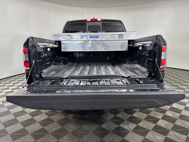 Used 2022 Super Black Nissan PRO-4X image 21