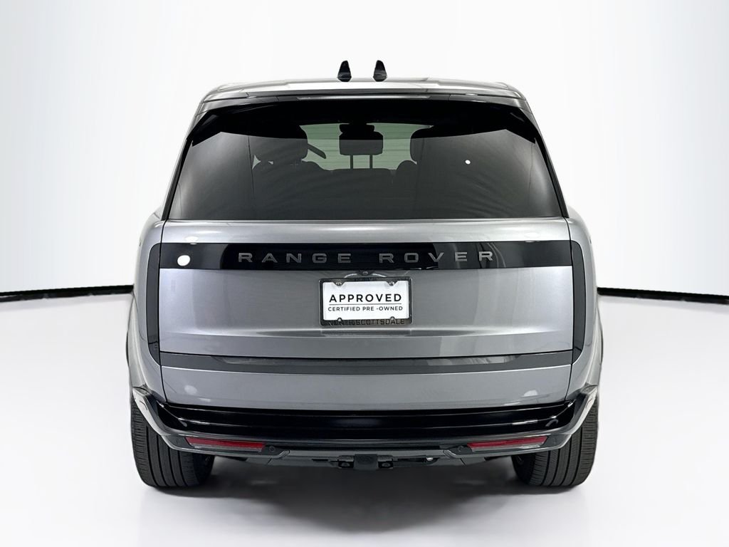 Certified Used 2025 Eiger Gray Metallic Land Rover SE image 6