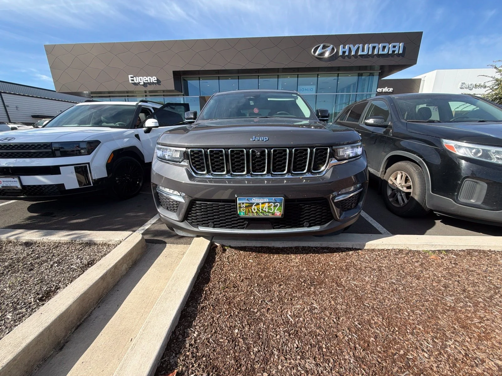 Used 2022 Gray Jeep 4xe image 5