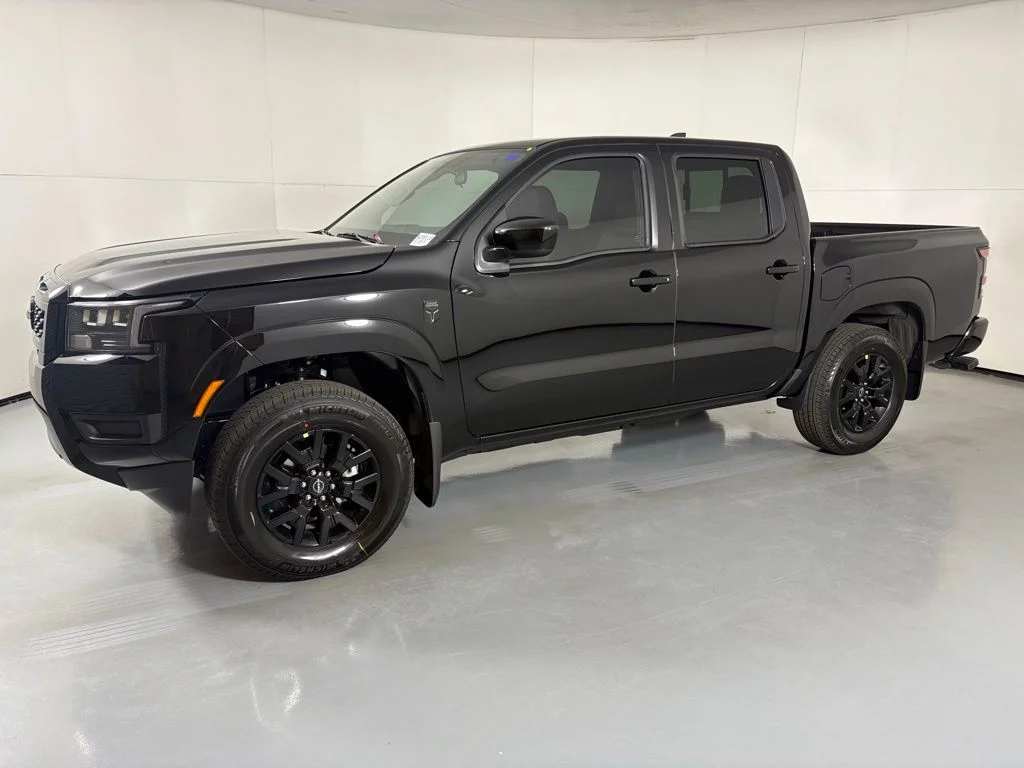 New 2026 Super Black Nissan Crew Cab SV image 5