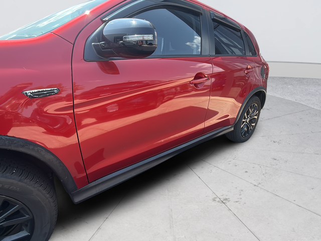 Used 2019 Red Mitsubishi 2.0 LE image 27