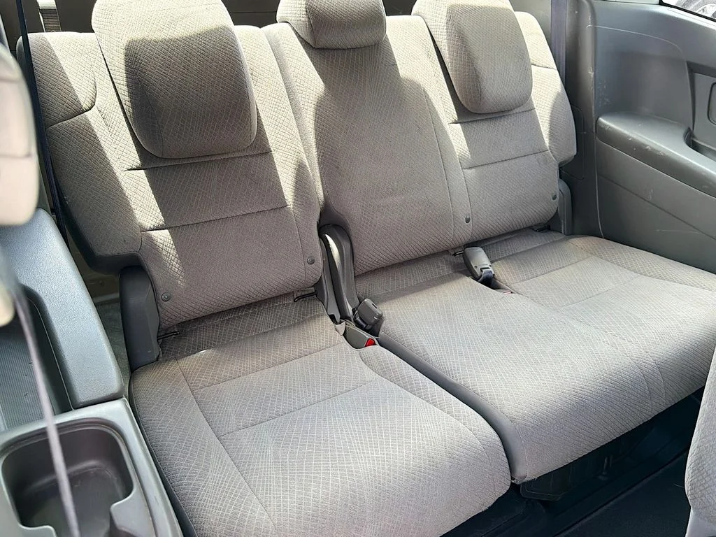 Used 2016 Modern Steel Metallic Honda EX image 31